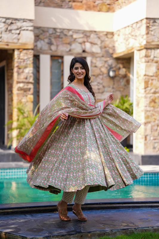 Floral Drape Cotton Suit Set