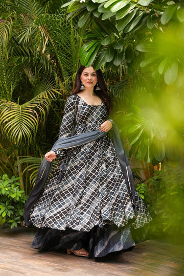 Aafreen Rayon Suit Set