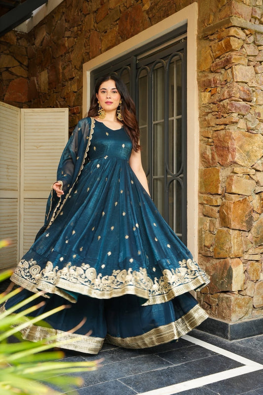 Zarkaar Organza Shimmer Suit Set