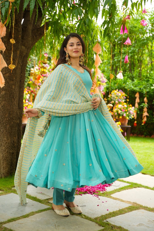 Aqua Noor Suit Set