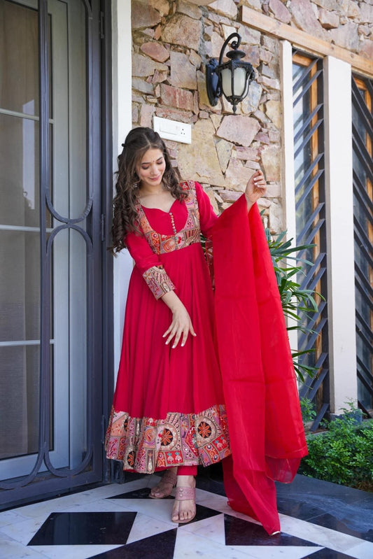 Adhira Crepe Suit Set