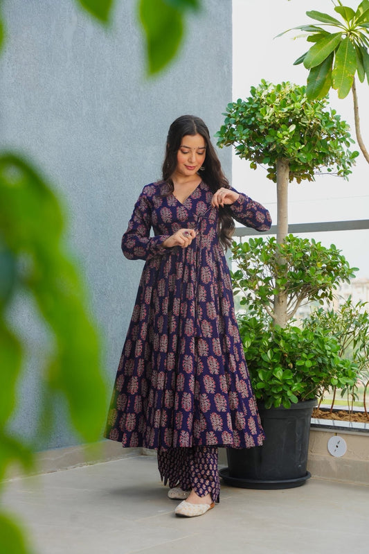 Neelakshi Bloom Cotton Kurta Set